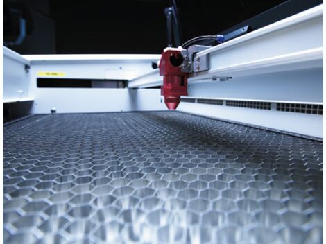 Colméia Maquina á Laser em Xanxerê